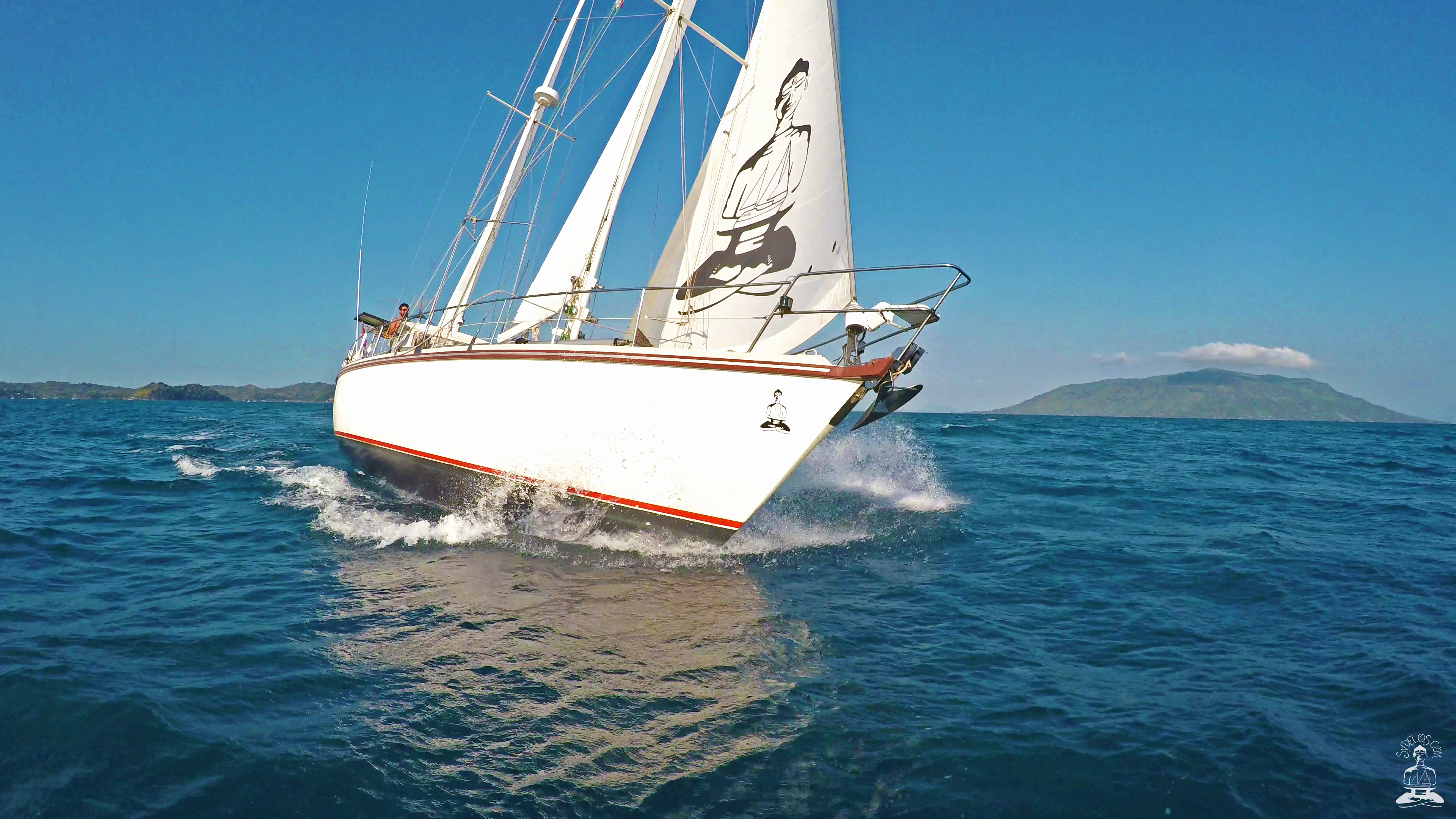 free desktop background sailing tacking