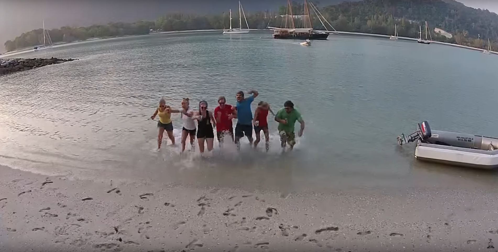 7 Crew & 1008 Beers Sailing SV Delos Ep. 58. SV Delos